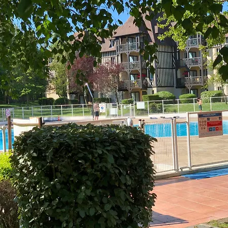 Apartment La Parenthese 6 Pers Avec Piscine
