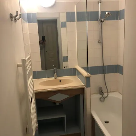 Apartment La Parenthese 6 Pers Avec Piscine