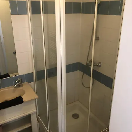 La Parenthese 6 Pers Avec Piscine Apartment